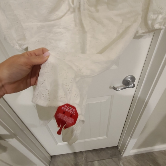 NWT Nicholas lace white eyelet dress with pouf sleeves - Picture 5 of 6